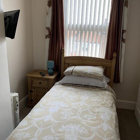 Oakwell Guest House Бридлингтън Екстериор снимка