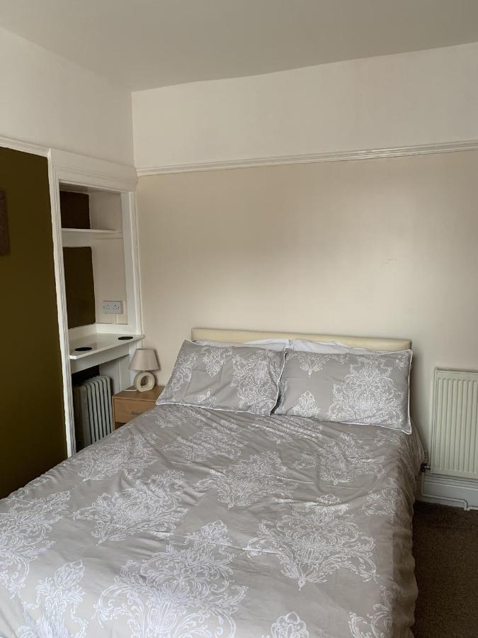 Oakwell Guest House Бридлингтън Екстериор снимка